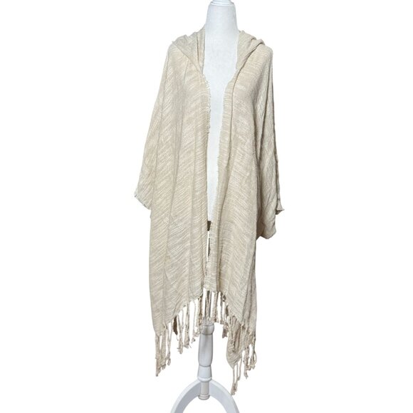 NEW Free People OS Hooded Fringe Poncho Ruana Raw Hem Boho Beige Wrap Cardigan - Picture 6 of 11